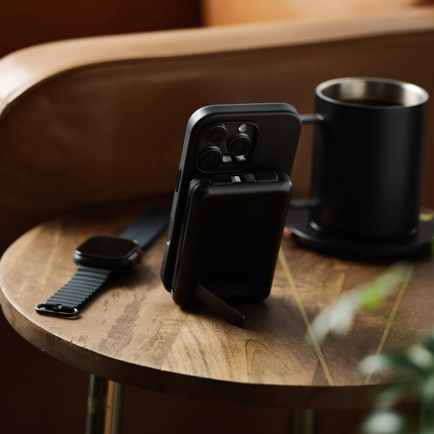 Ridge Power Bank - 10k mAh - Matte Black - Image 6