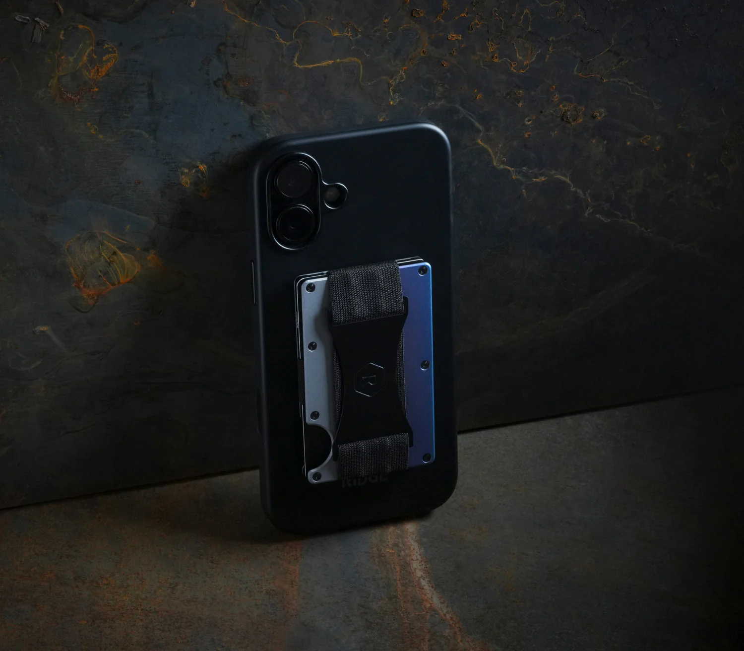 Ridge Wallet for MagSafe - Burnt Titanium - Image 6
