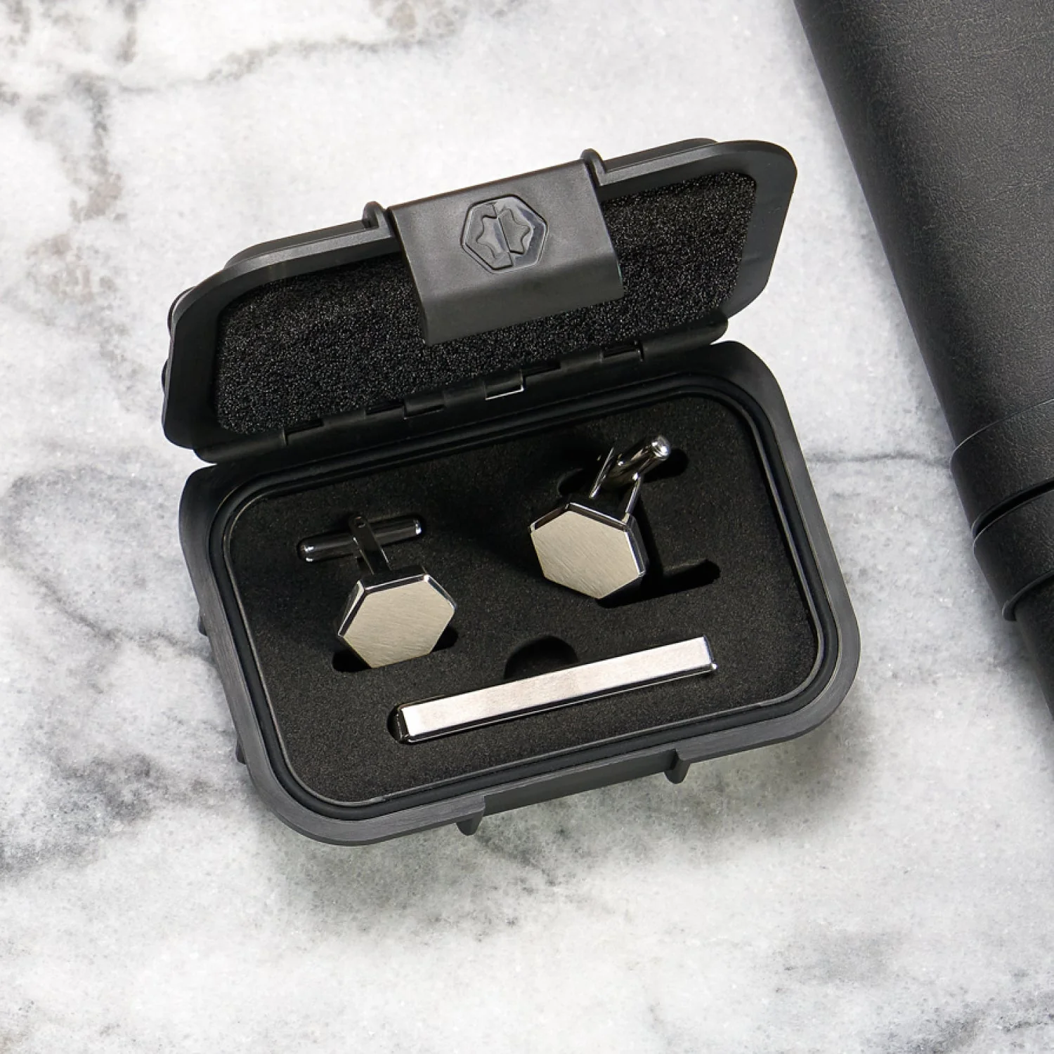 Tie Bar & Cufflinks Kit - Platinum - Image 5