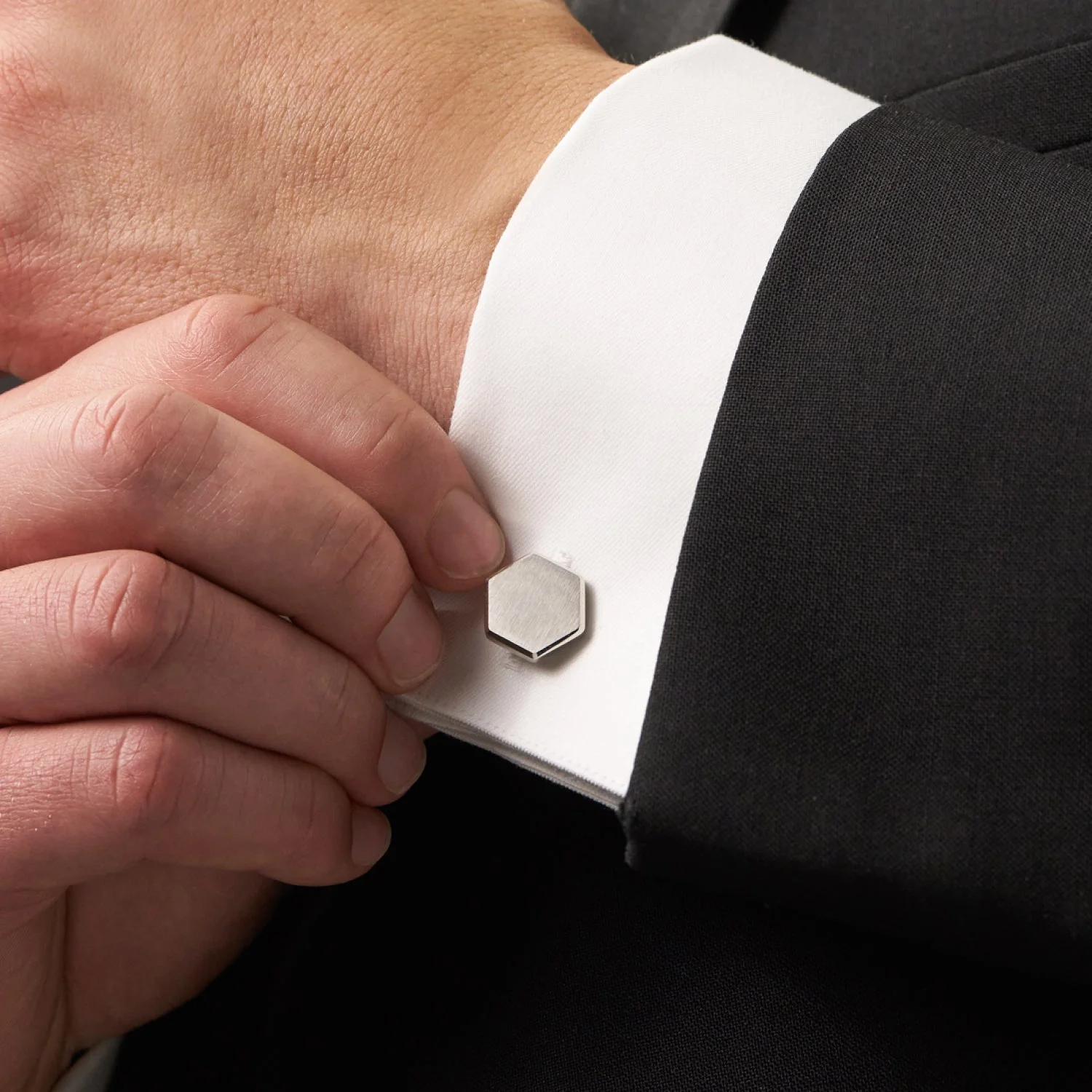 Tie Bar & Cufflinks Kit - Platinum - Image 6